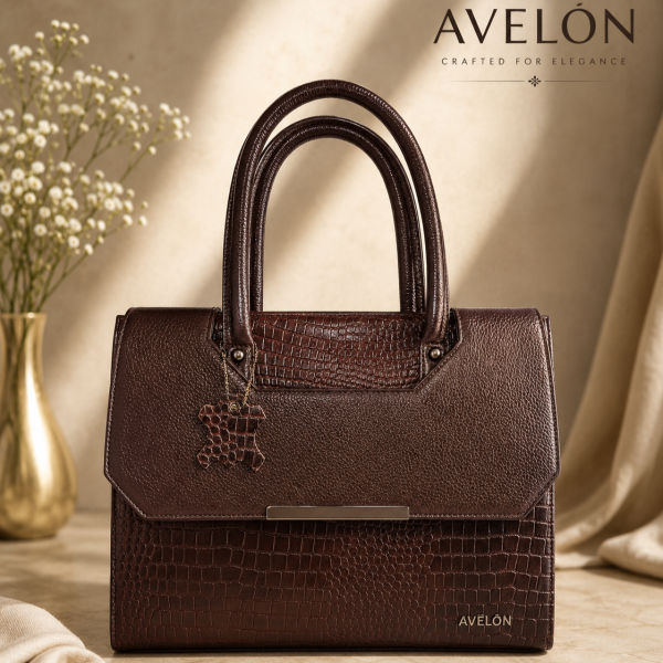 AVELON CrocoBase Tote